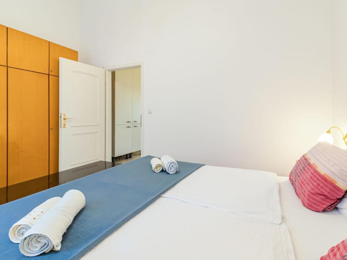 Apartment Viktorija - Prc405 By Interhome Nova Vas Kültér fotó